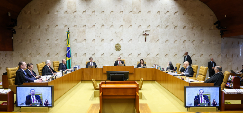 Grave ameaça ao serviço público: Flexibilização do Regime Jurídico Único dos Servidores Públicos